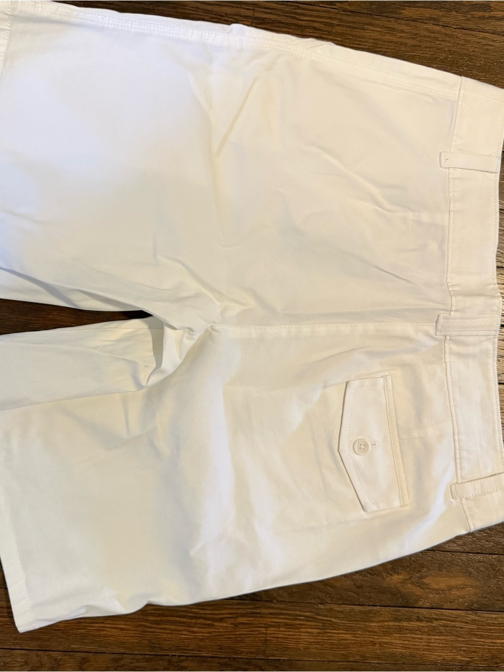 Tommy Bahama White Jet Away Twill Bermuda Shorts NWT Size 4 - Picture 3 of 4